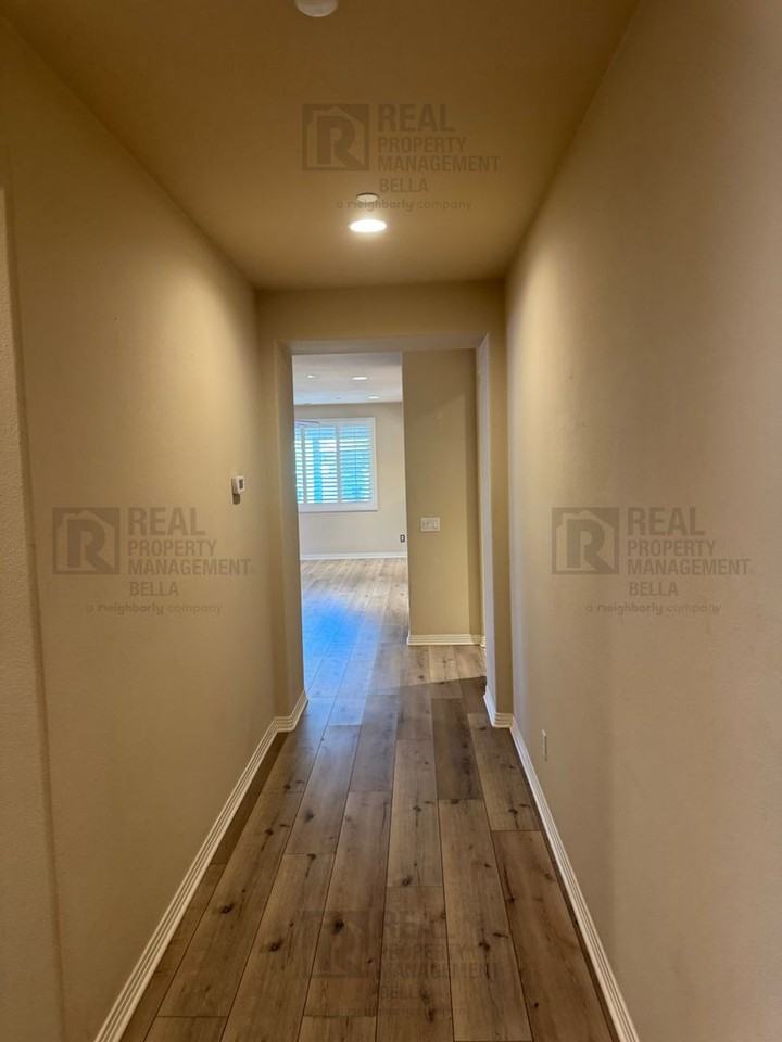 30654 Lime Rock Cir - Photo 7 of 45