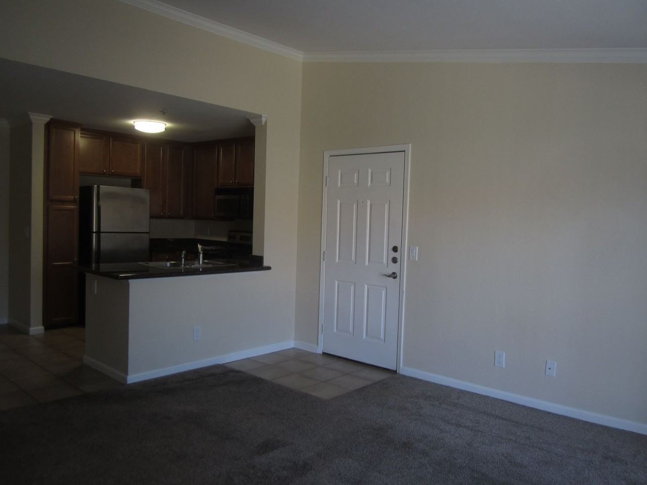 1025 La Terraza Cir - Photo 6 of 32