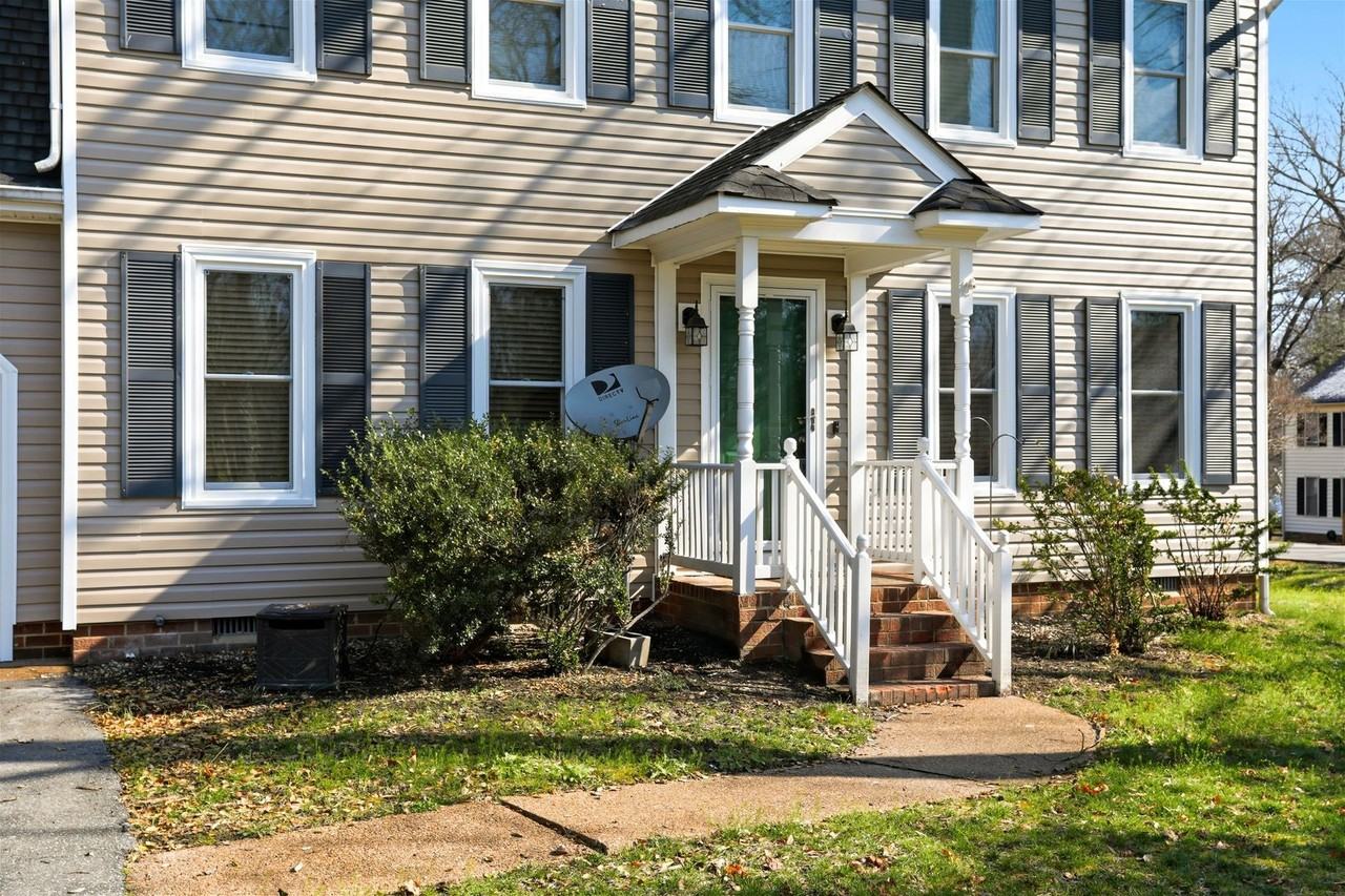 11400 Briarcrest Dr - Photo 2 of 45