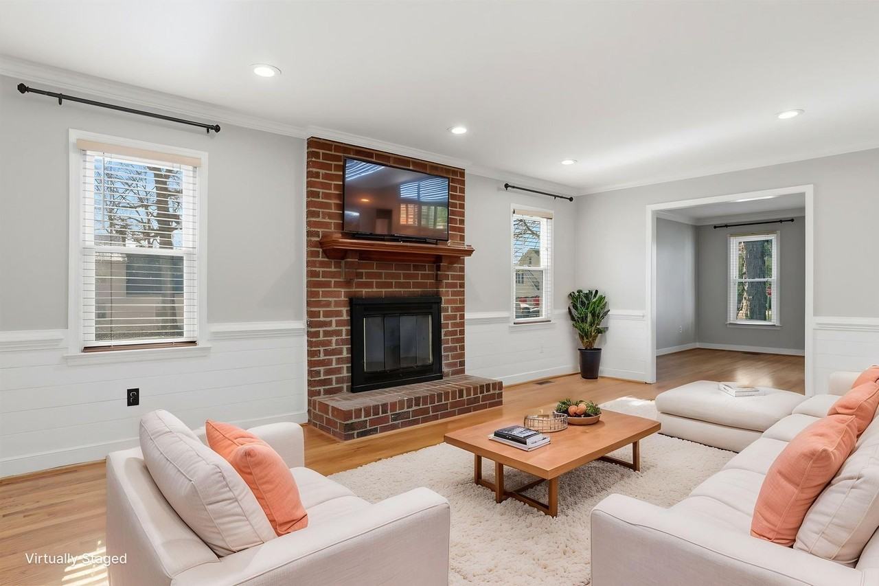 11400 Briarcrest Dr - Photo 7 of 45