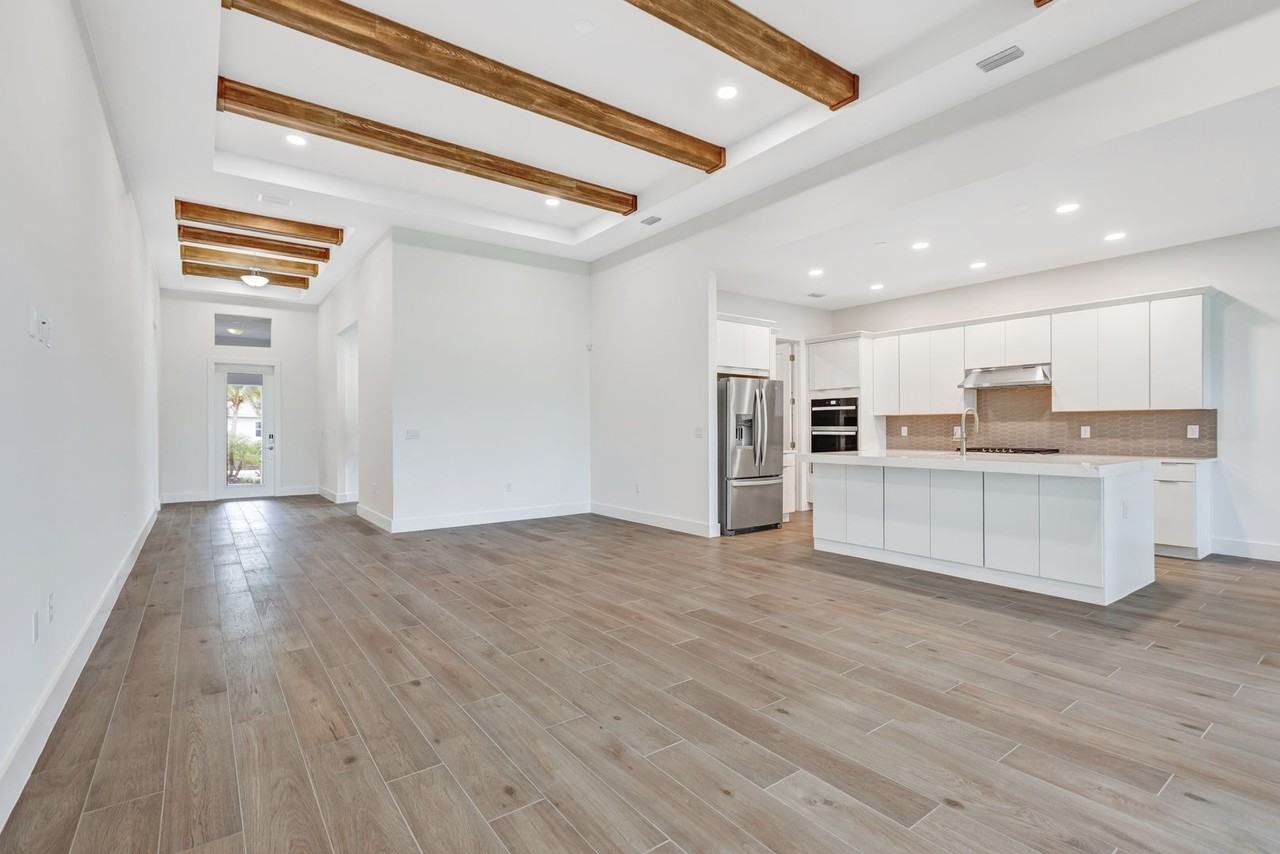 9037 Wisteria Way - Photo 3 of 46