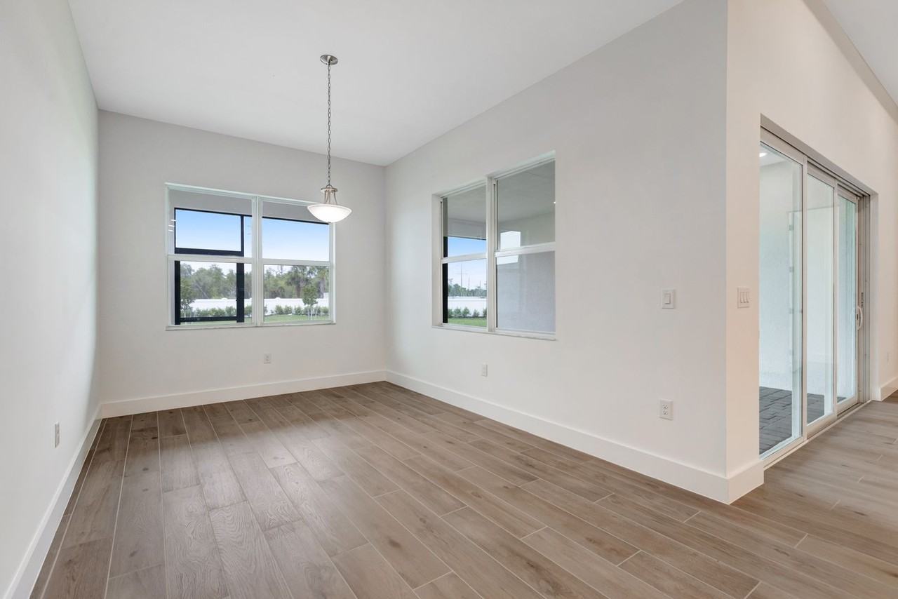 9037 Wisteria Way - Photo 7 of 46