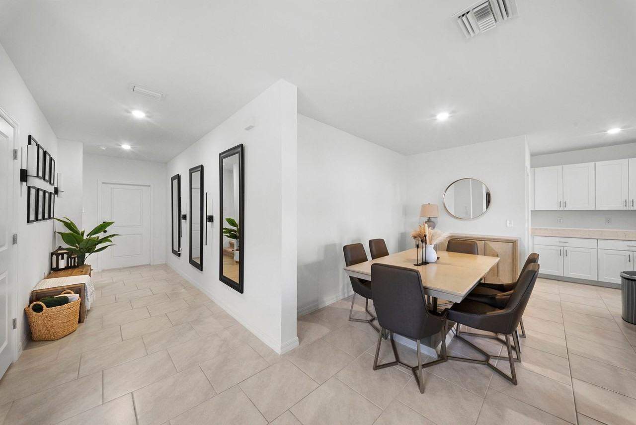 17404 Monte Isola Way - Photo 5 of 34