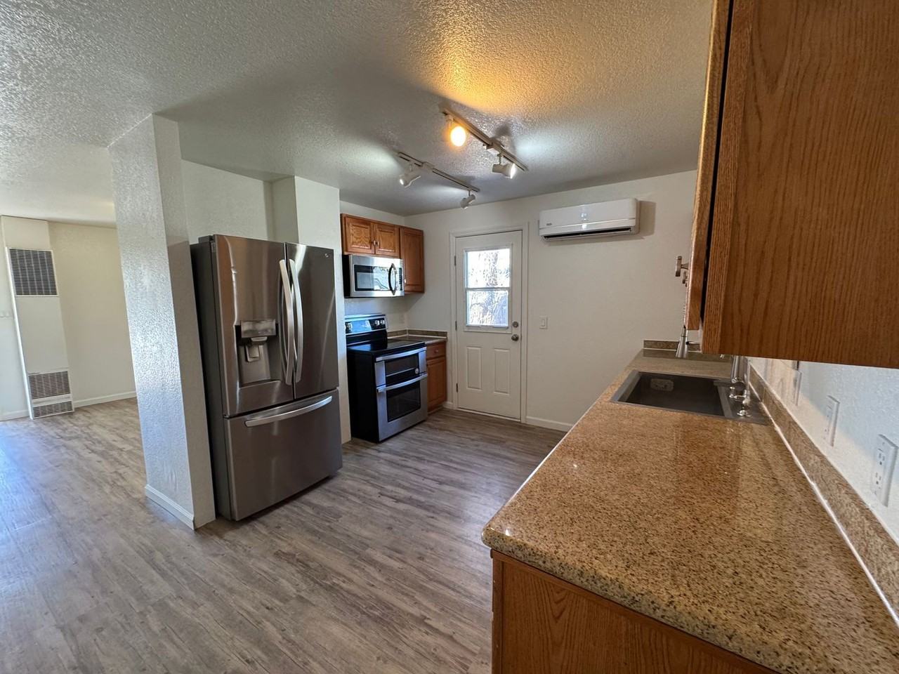 348 4th St - Photo 3 of 12