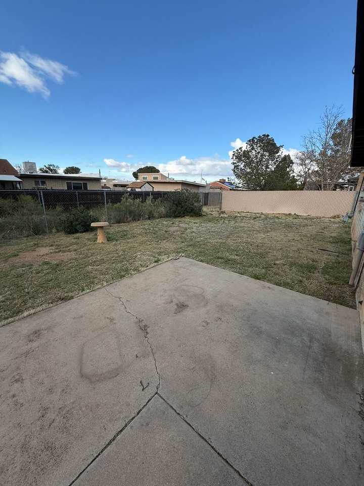 749 Steppe Pl - Photo 3 of 13