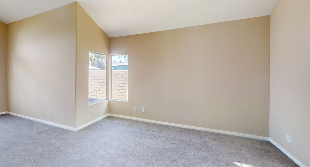 1359 Pajero Dr - Photo 5 of 24