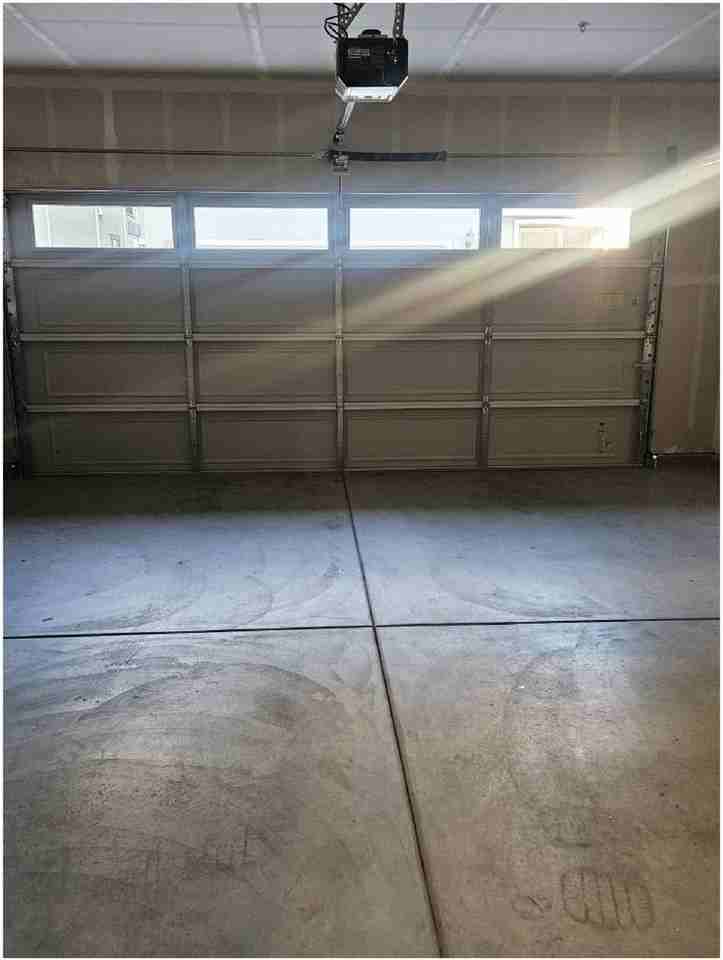 1125 Bellawood Dr - Photo 3 of 22