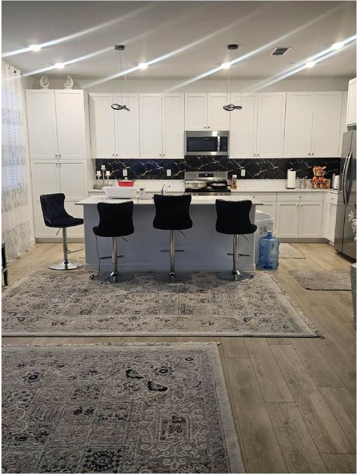 1125 Bellawood Dr - Photo 4 of 22