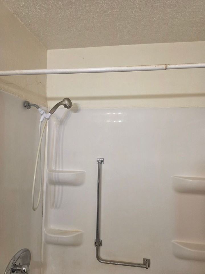 Belle Plaine Apartments - Photo 2 of 15