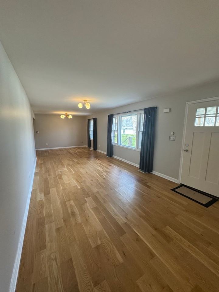 1713 Heiman St - Photo 6 of 24