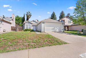 featured image of 4541 Country Run Way