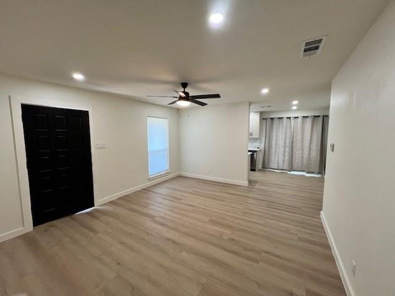 8012 Pinedale Cv #A - Photo 5 of 22