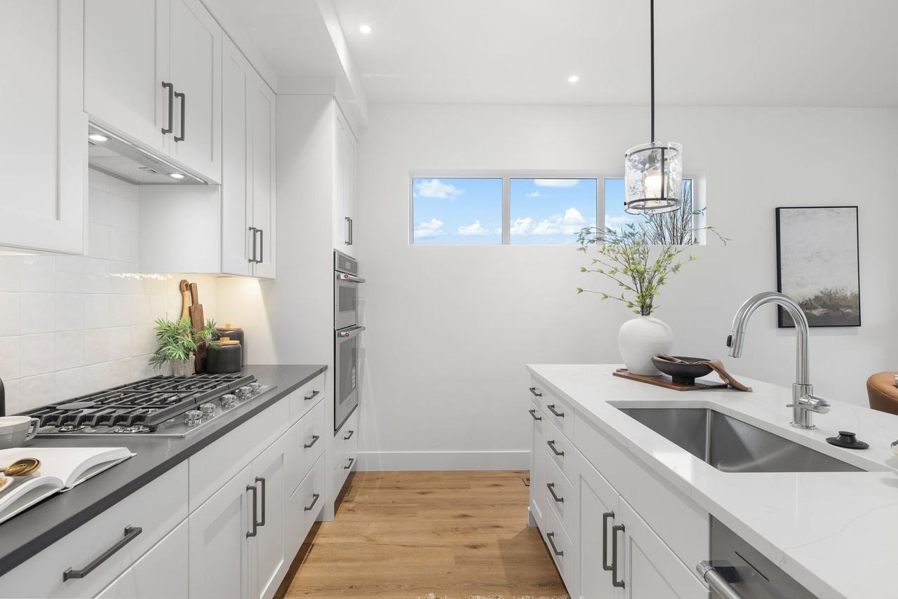 2332 E Ringneck St - Photo 7 of 50