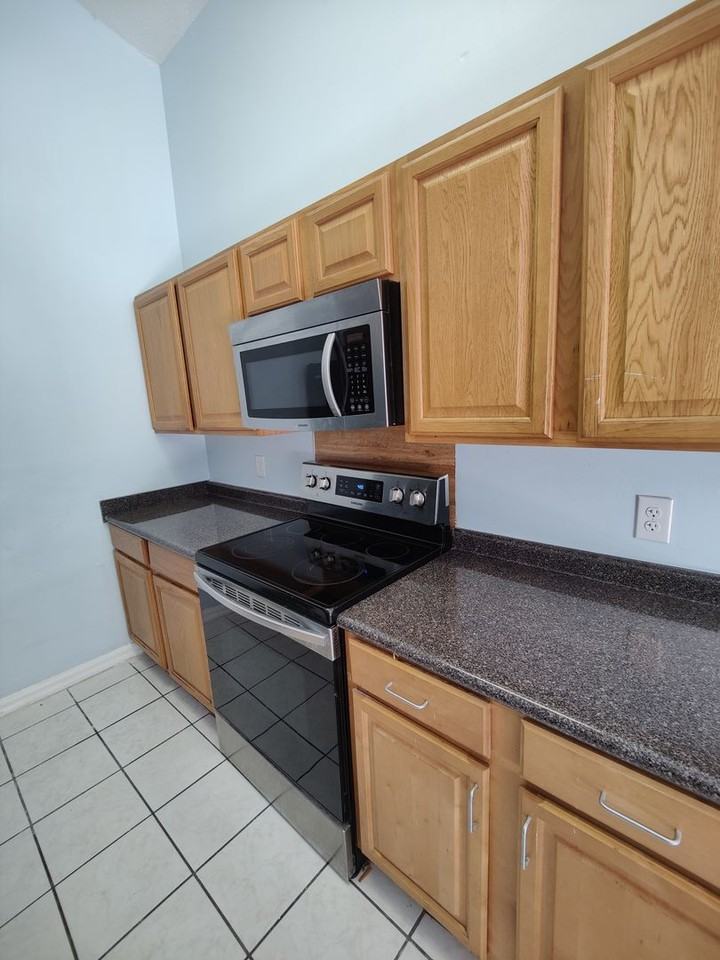 201 Spreading Branch Dr - Photo 6 of 20