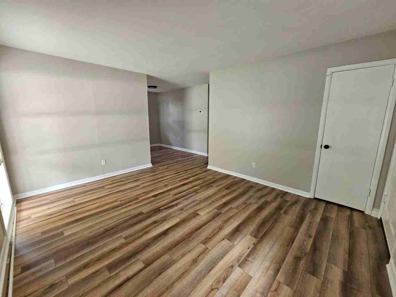 3801 Water St - Photo 7 of 17