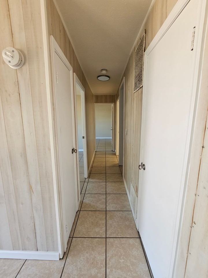 4529 Wactor St - Photo 5 of 15