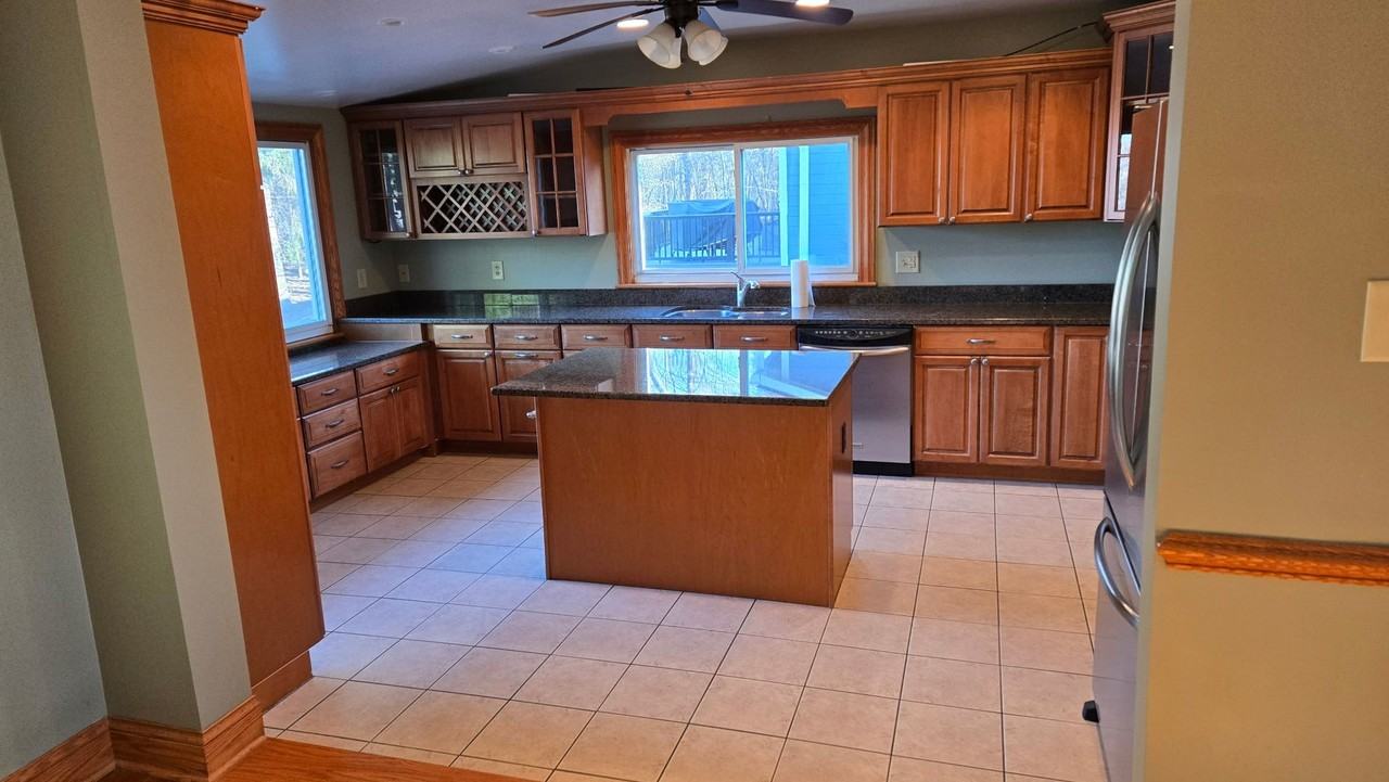 9130 Shawnee Trl - Photo 5 of 12