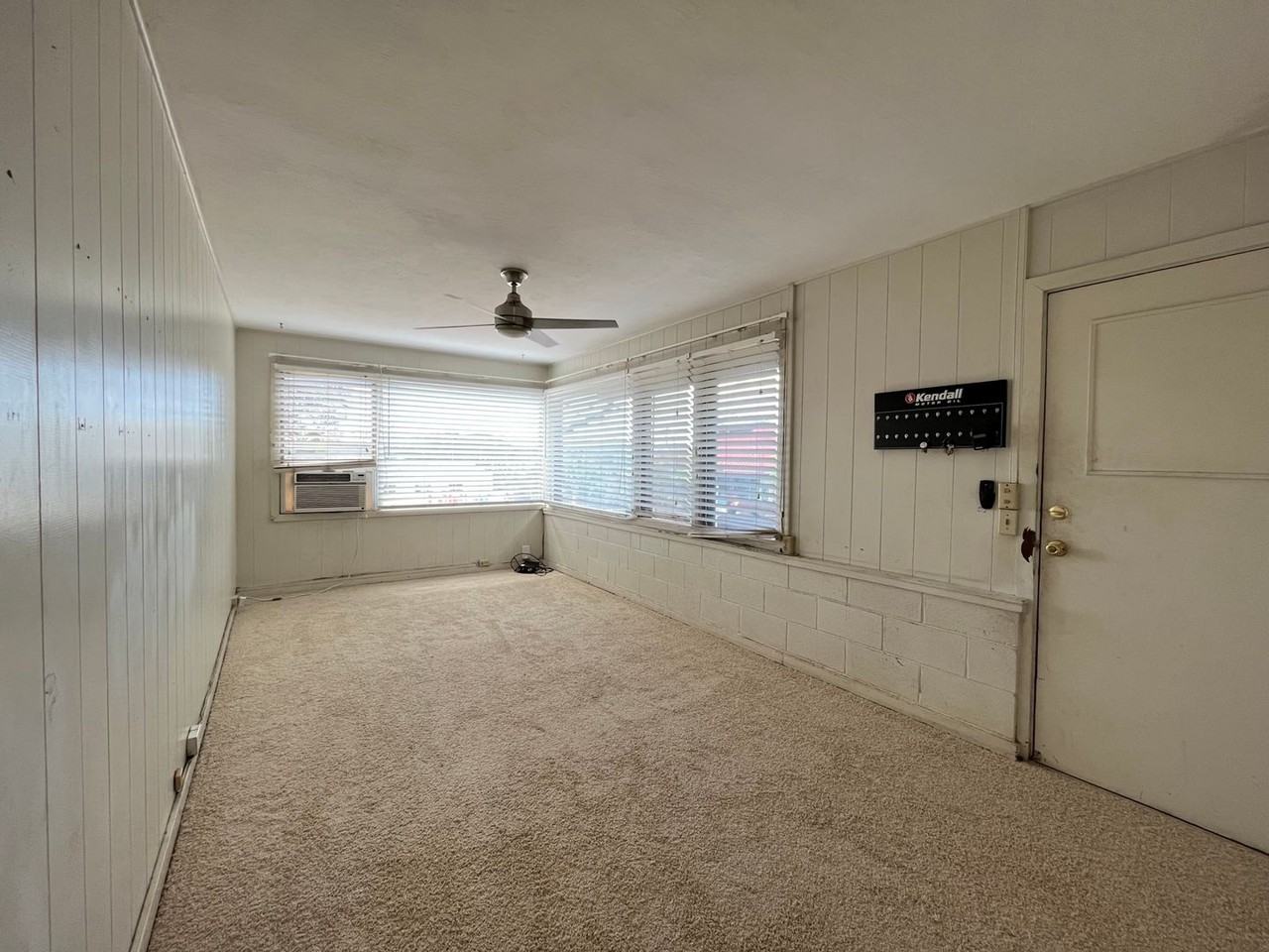 794 Puu Kala St Apt A - Photo 4 of 9