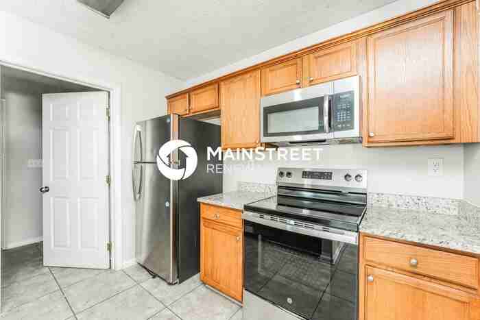 6122 Ruth St Sw - Photo 6 of 19