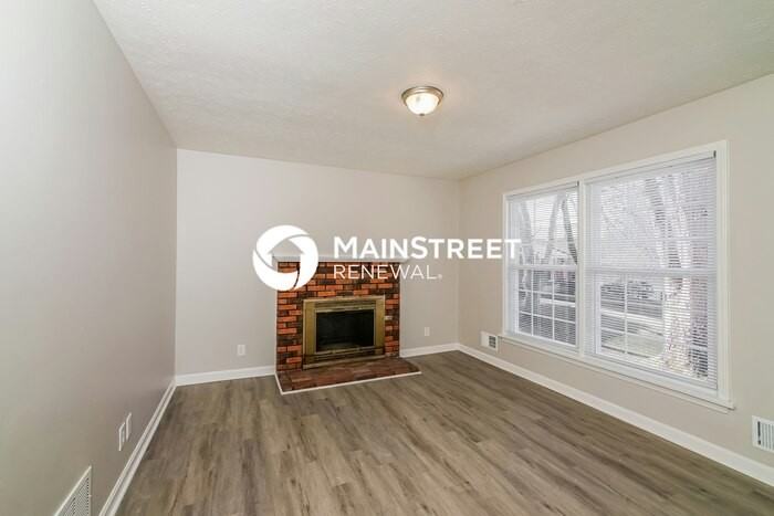 8000 Cloverport Ct - Photo 4 of 17