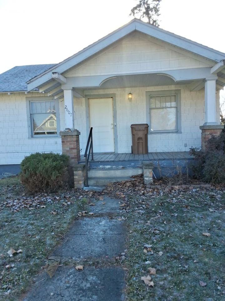 2607 W Dalton Ave - Photo 2 of 24