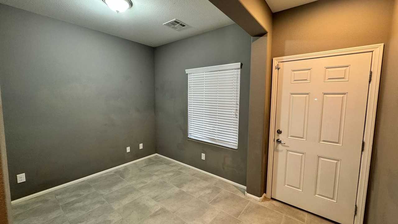8127 Winterfell Pl - Photo 2 of 31
