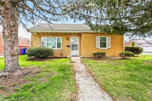 featured image of 3901 Kingsley Dr