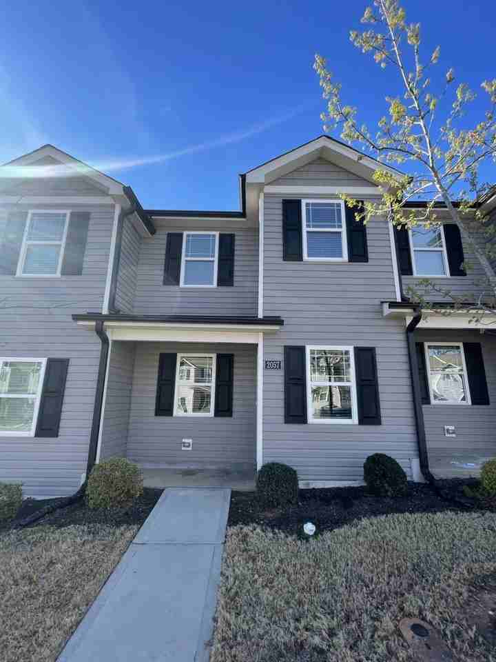 2057 Wiggins Village Dr - Photo 2 of 18