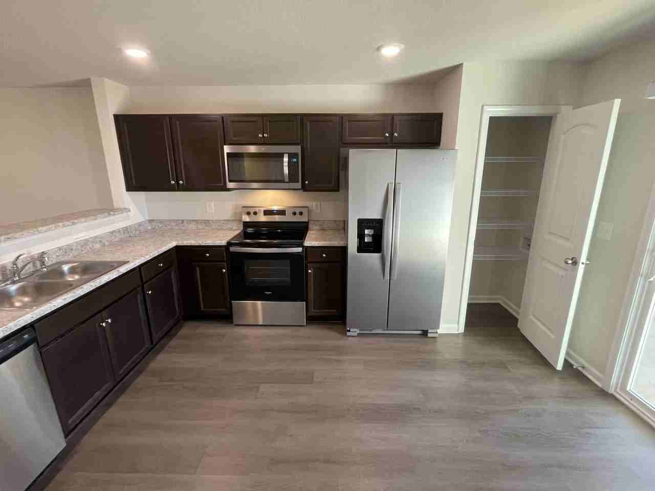 2057 Wiggins Village Dr - Photo 5 of 18