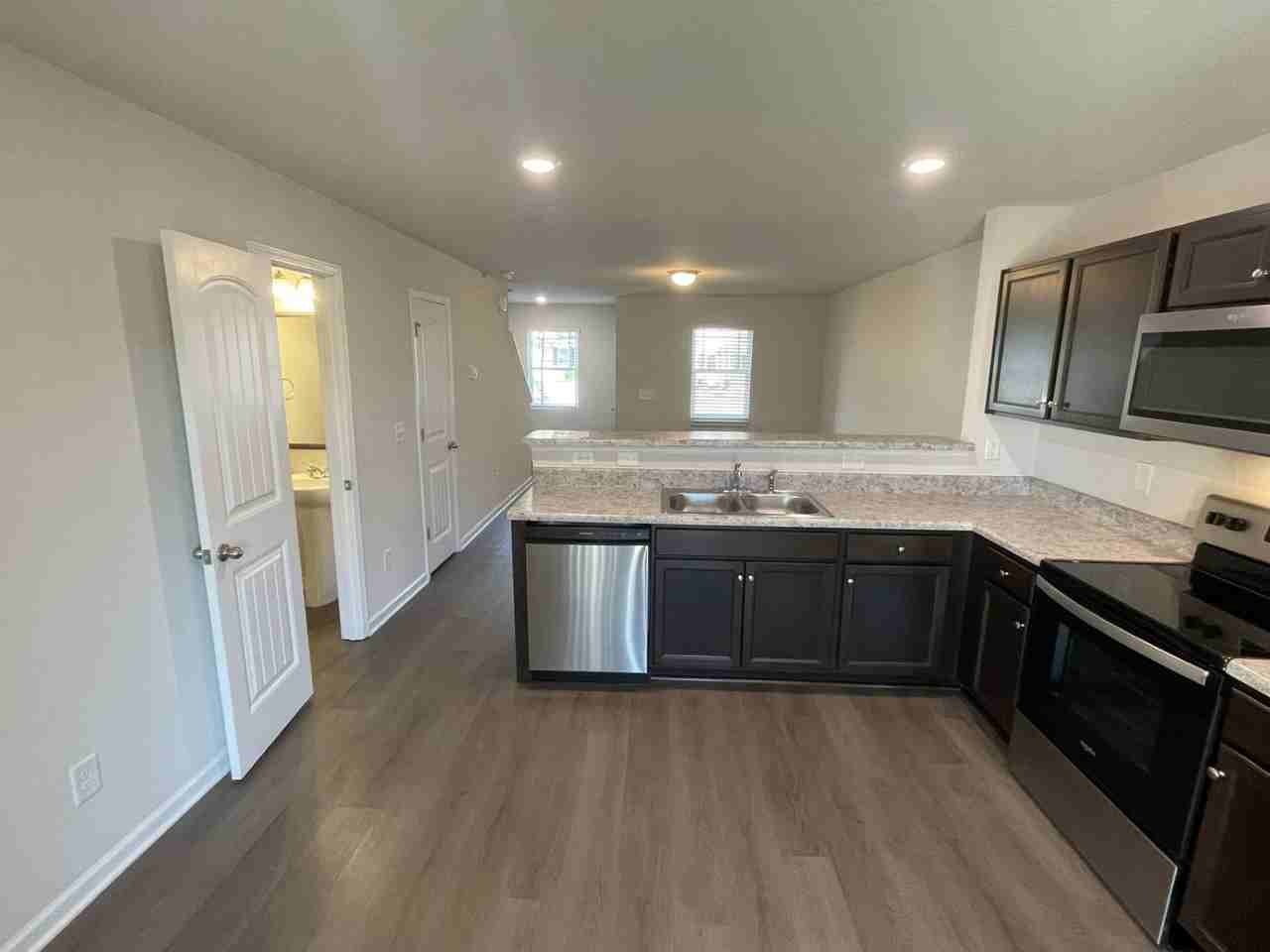 2057 Wiggins Village Dr - Photo 6 of 18