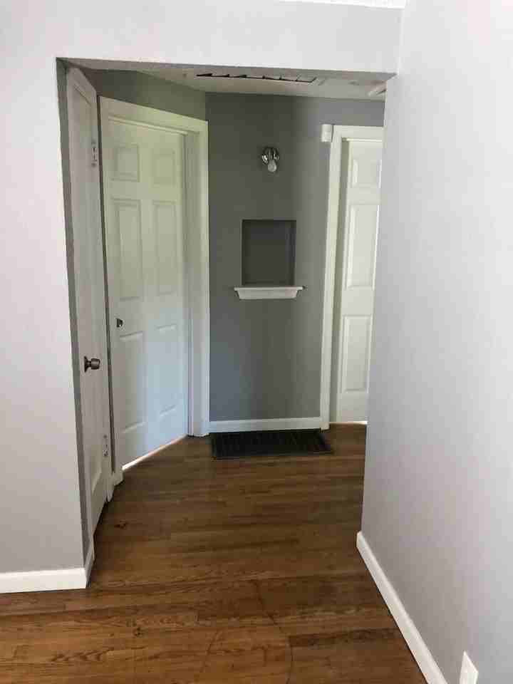 4725 Roxie St - Photo 5 of 10