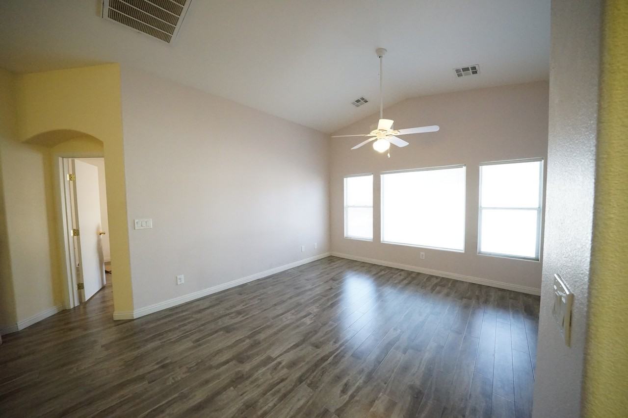 5465 Jackpot Winner Ln #101 - Photo 7 of 16