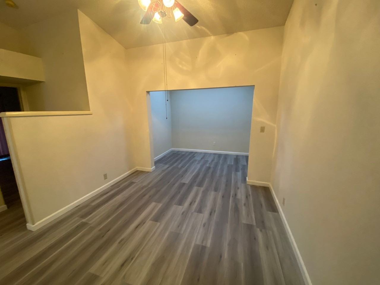 5712 Swimmer Dr - Photo 7 of 37