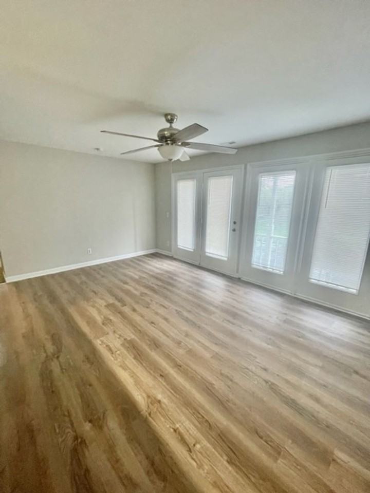 6157 Meadow Rose Ln - Photo 5 of 14