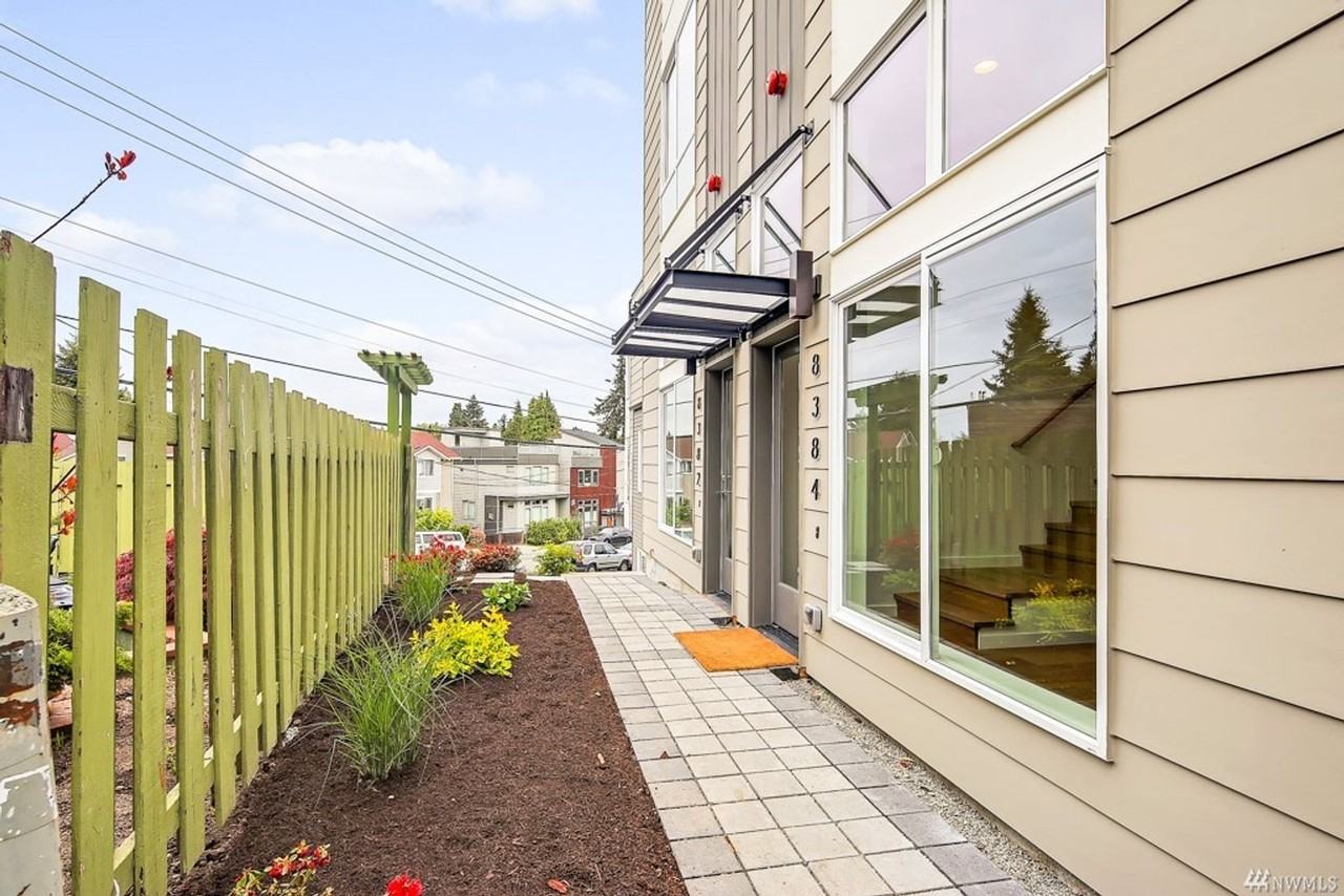 8382 Loyal Way Nw - Photo 3 of 32