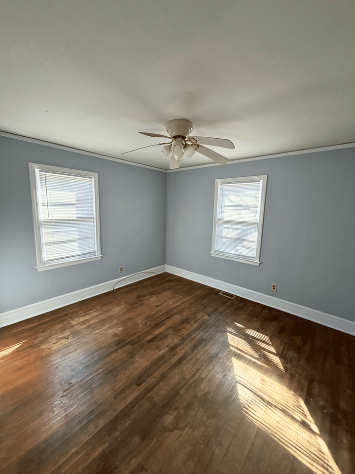 128 Florence St - Photo 3 of 10