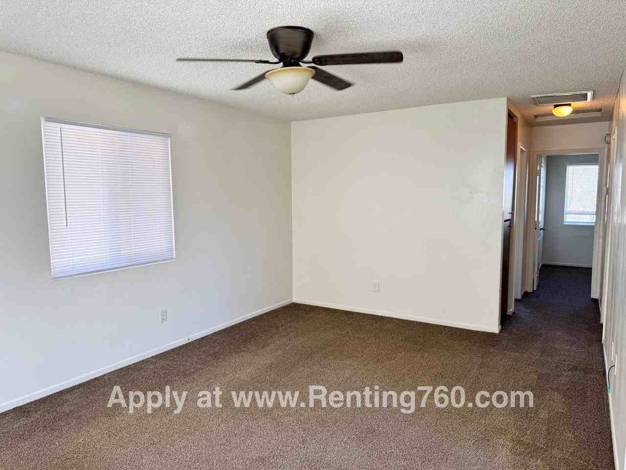 6455 Linda Lee Dr - Photo 4 of 26