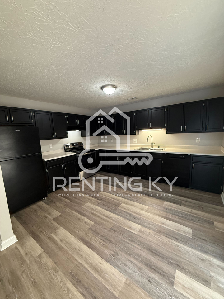 144 Eagle Nest Dr - Photo 3 of 12