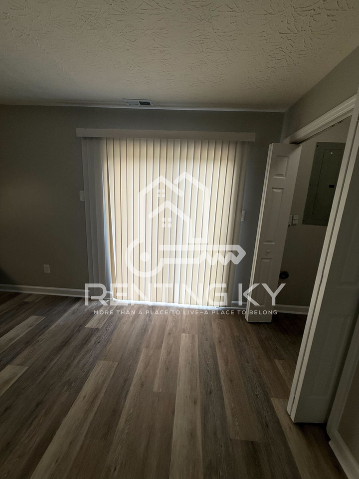 144 Eagle Nest Dr - Photo 4 of 12