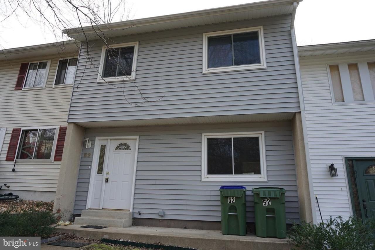 52 Austin Run Blvd - Photo 2 of 17