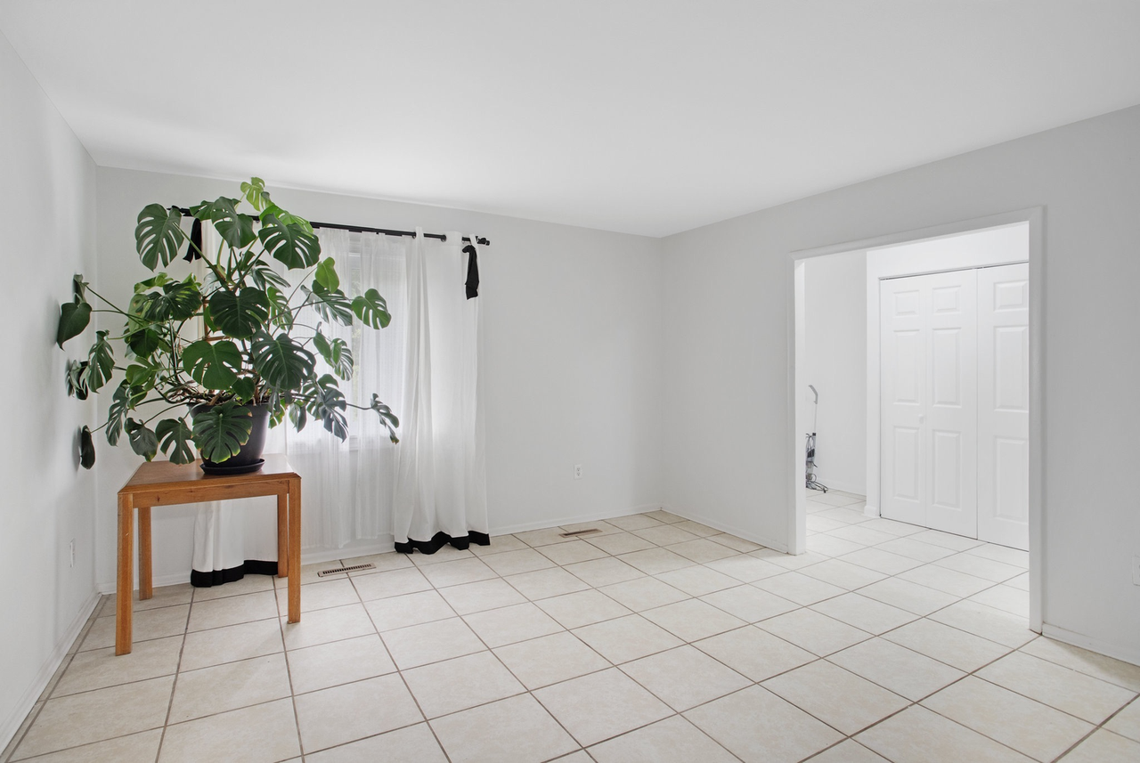 52 Austin Run Blvd - Photo 5 of 17