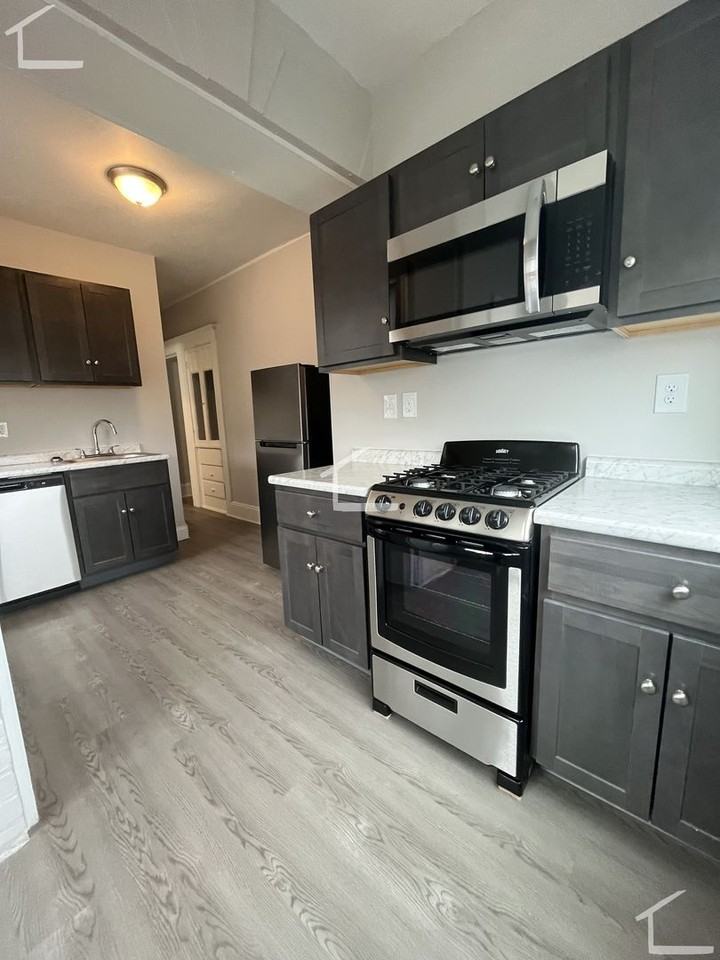 20 Allston St - Photo 5 of 10