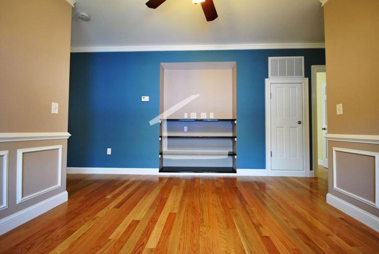 48 Turner St - Photo 4 of 10