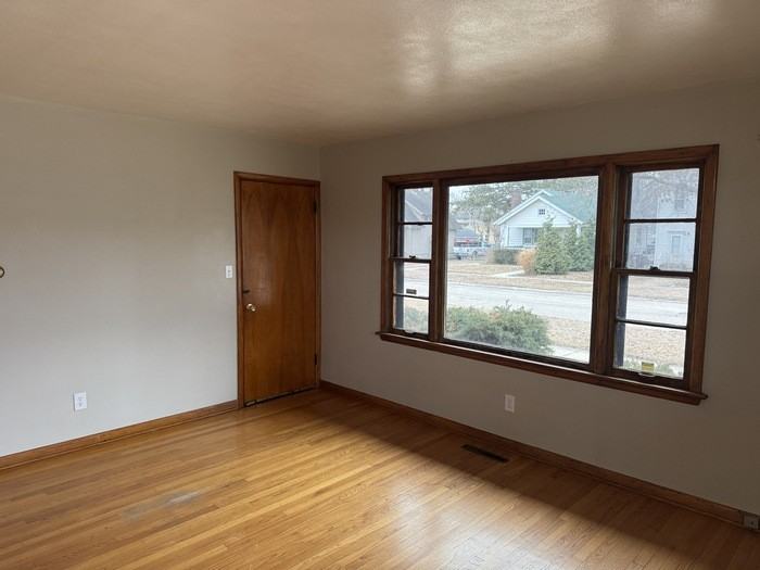 2323 Douglas St #1 - Photo 7 of 7