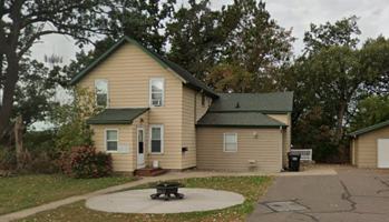 featured image of 423 2nd St W