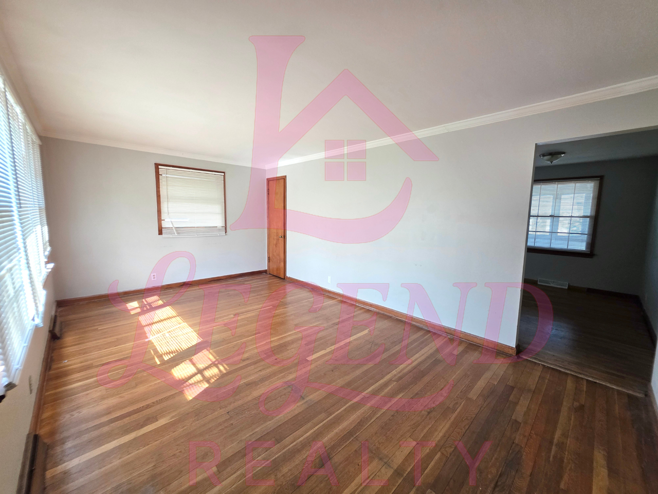 623 Ludlow Dr - Photo 3 of 12