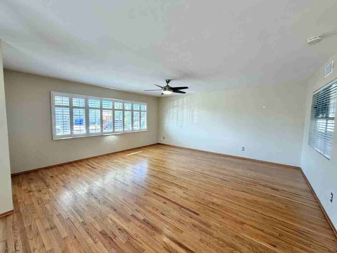 5317 Redding Rd - Photo 2 of 16