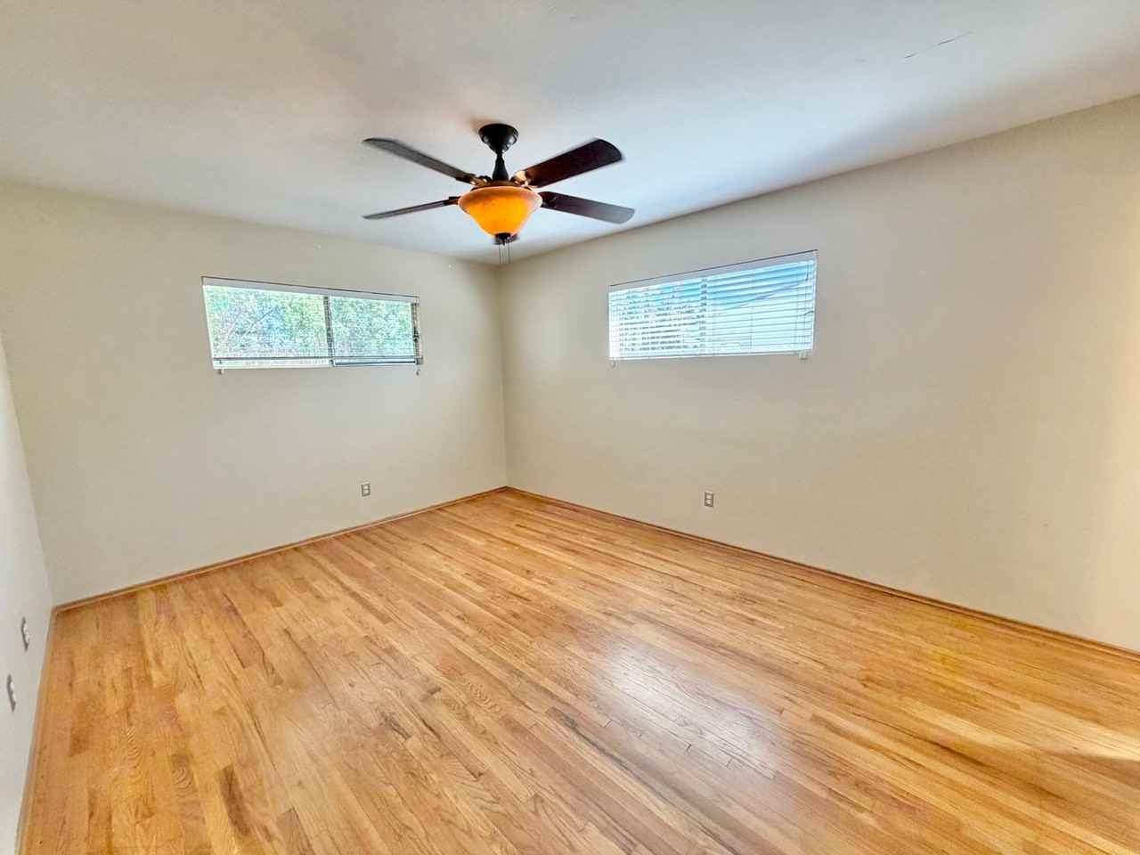 5317 Redding Rd - Photo 6 of 16