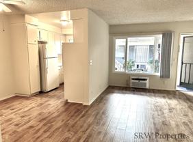 Colfax 4300 - Photo 1 of 1