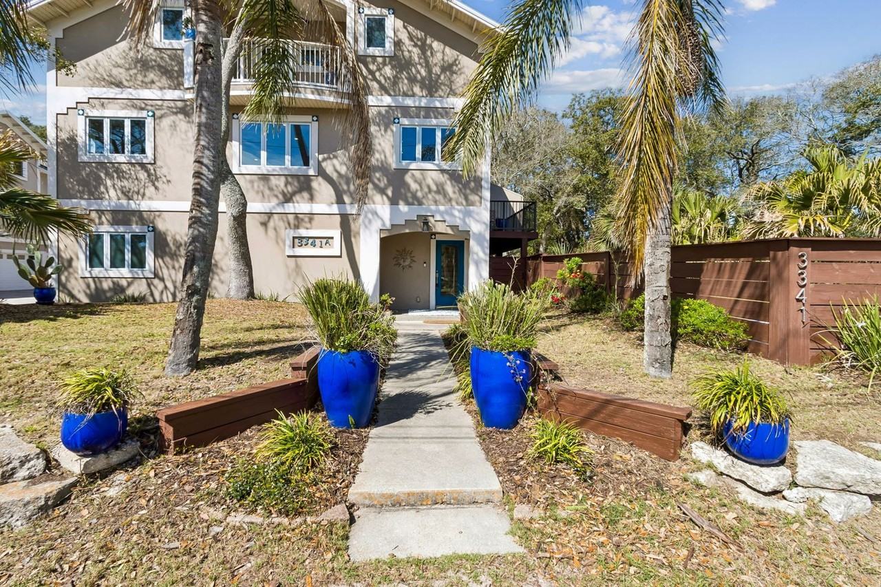 3341 1st Ave - Photo 4 of 50